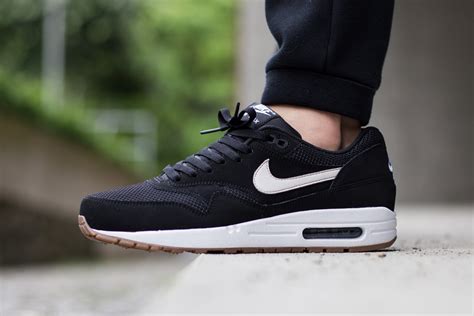 nike aanbiedingen nike air max essential|Nike Air Max 1 Essential Premium Men's Shoes.